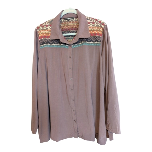 Andree size 1X embroidered button down shirt with stain on sleeve and small tear - Picture 1 of 14